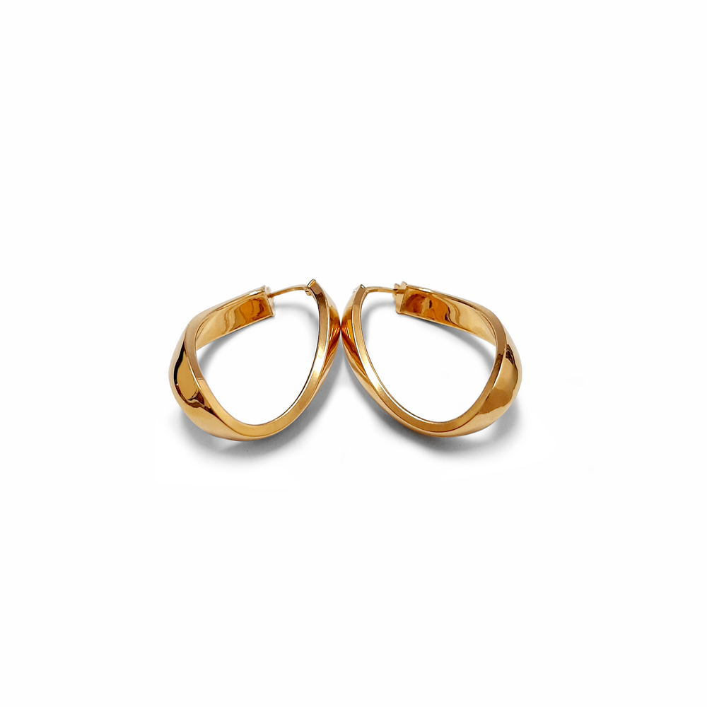 imagem Par de brincos em Ouro 18k argola oval